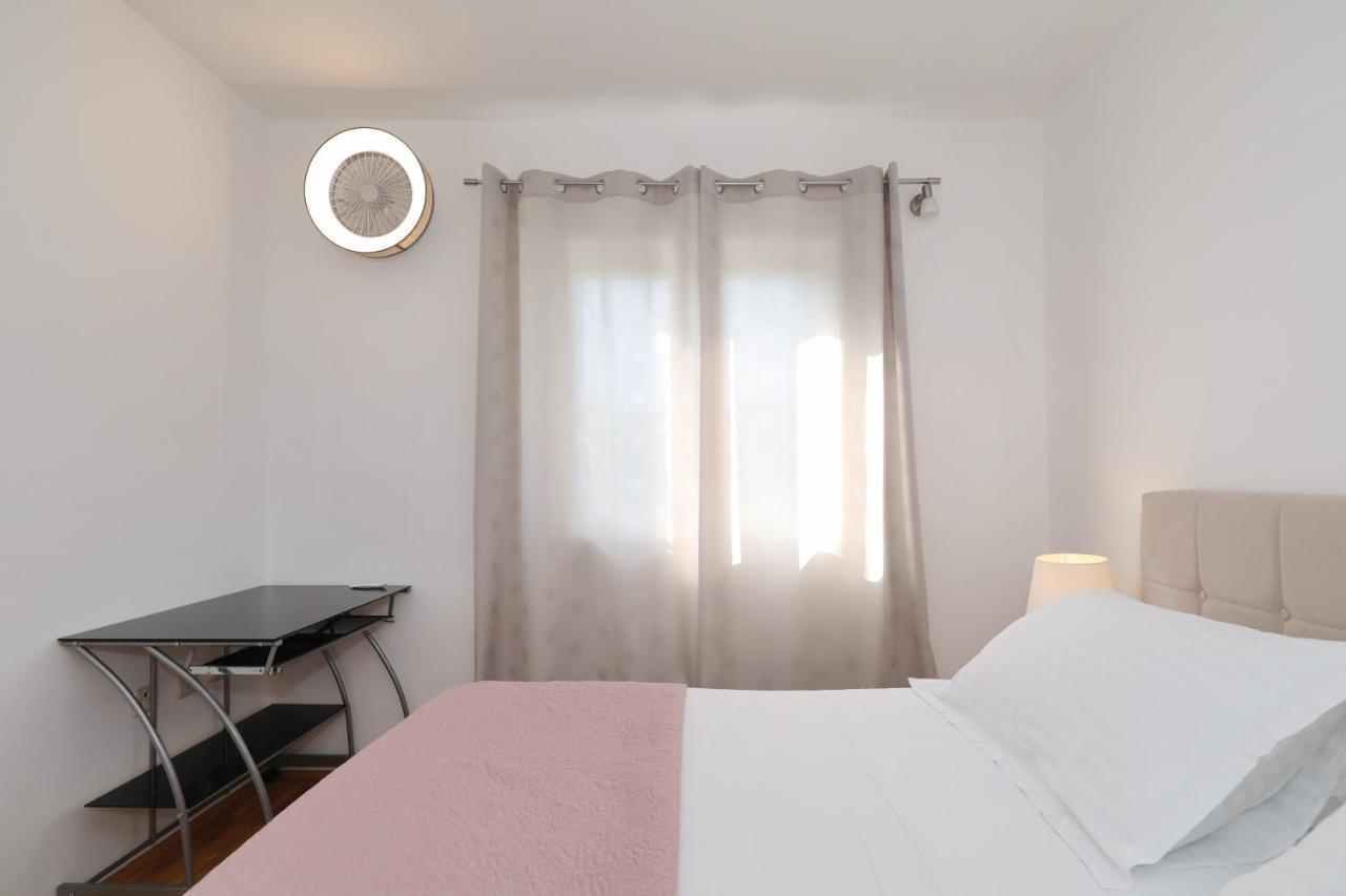 Sea Relaxing Apartment Bibinje Εξωτερικό φωτογραφία
